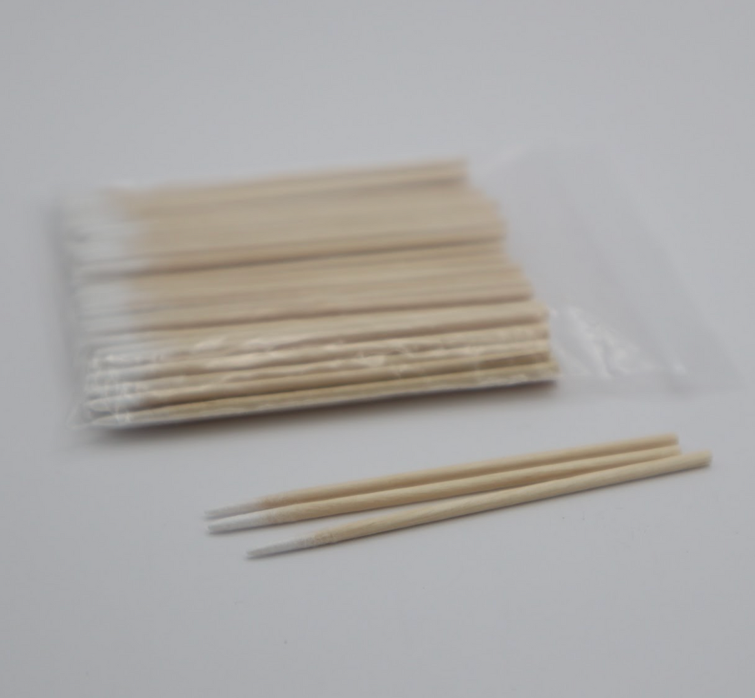 Coton sticks en bois précis